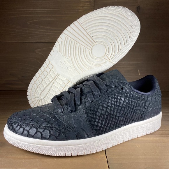 2017 Women Nike Air Jordan 1 One Low Black Python Sail Size  Wmn\'s Air Jordan 1 Retro Low Black Python Size 7